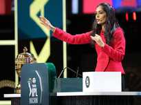 出了极高的 出了极高的